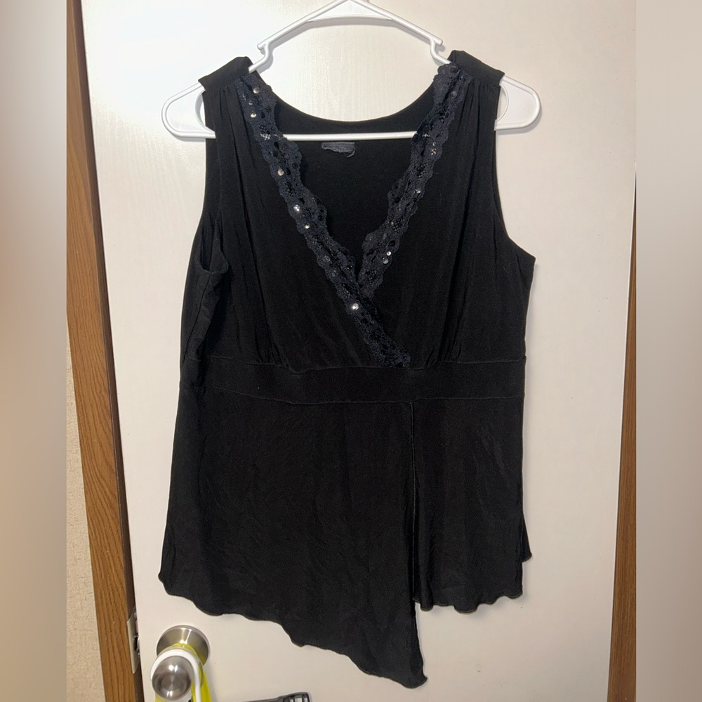 Unbranded sequin V-neck tank large